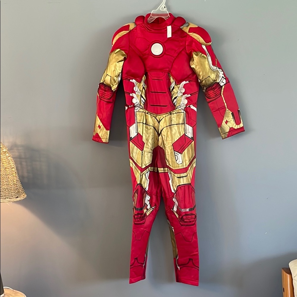 Iron Man Kids Costume - chest light worked